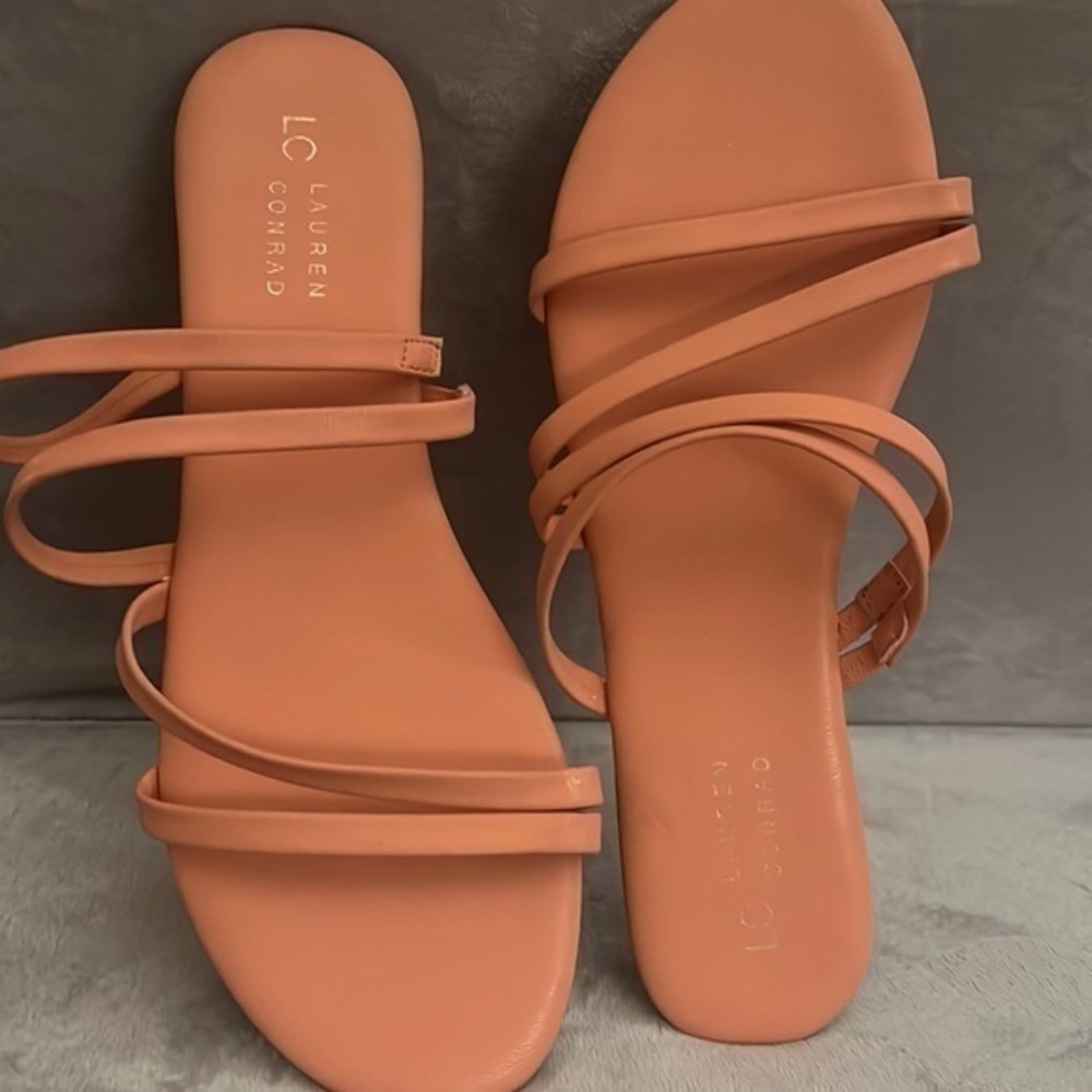 LC Lauren Conrad blush slides sandals